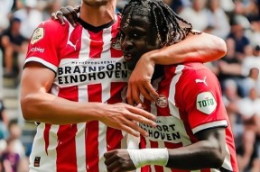 爱游戏游戏平台-国际比赛日法甲传出新动向，埃因霍温迎来里程碑，管理层表态：悬念犹存，阵容厚度经受考验的简单介绍